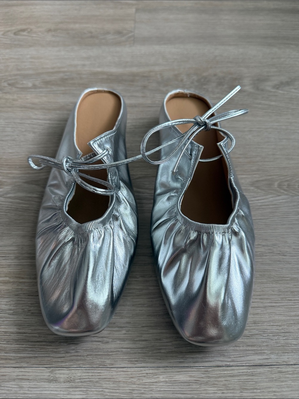 Women’s Metallic Silver Ballet Flats with Tie